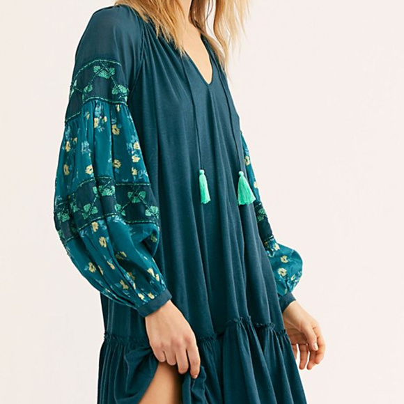 Free People Tops - NWT FREE PEOPLE Mix It Up Tunic in Jade